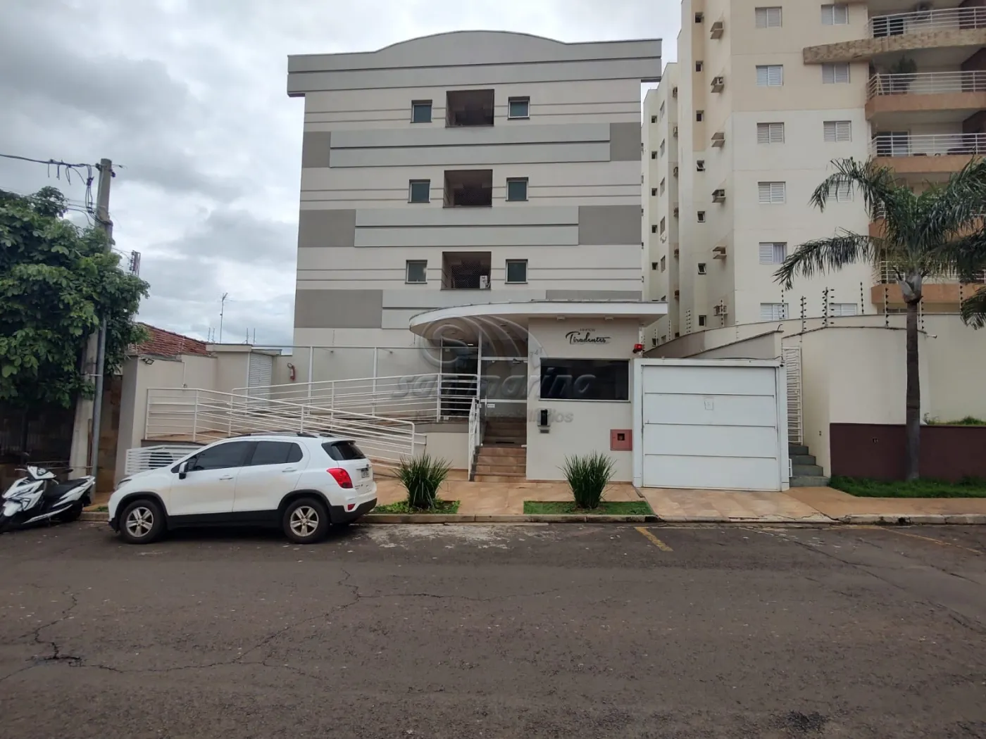 Apartamentos / Padrão em Jaboticabal - foto 0