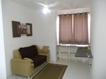 Alugar Apartamentos / Padrão em Jaboticabal. apenas R$ 900,00