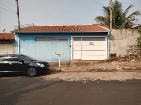 Alugar Casas / Padrão em Jaboticabal. apenas R$ 350.000,00