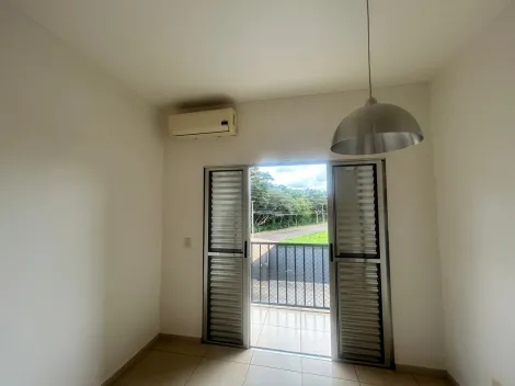 Alugar Apartamentos / Padrão em Jaboticabal. apenas R$ 1.500,00