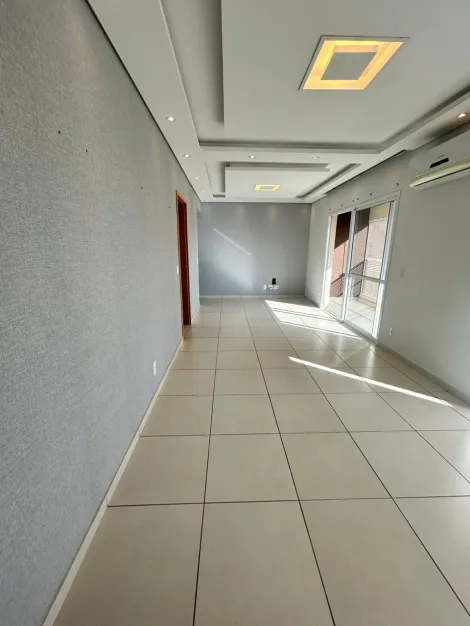 Alugar Apartamentos / Padrão em Jaboticabal. apenas R$ 2.200,00